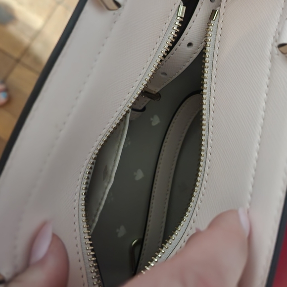 Kate Spade Hearts Stud Satchel (RARE, PRICE FIRM) - Picture 5 of 9